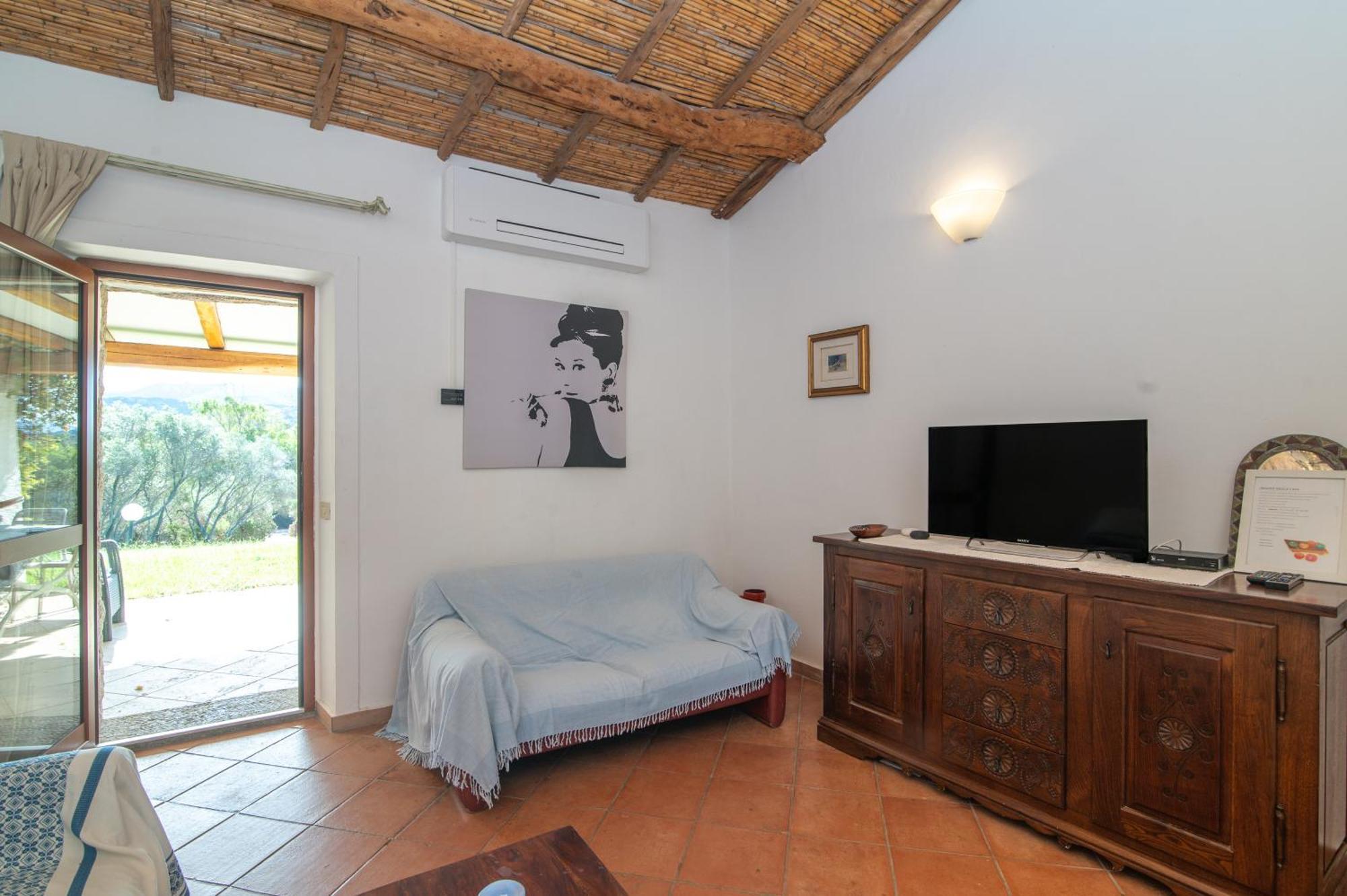 Susy House Villa Baja Sardinia Bagian luar foto